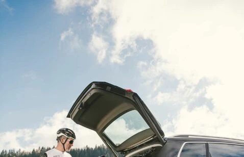 porte-vélo intérieur coffre